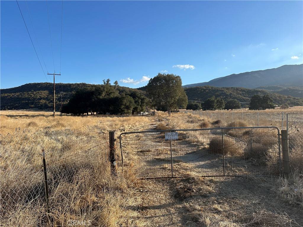 Warner Springs, CA 92086,37270 Highway 79
