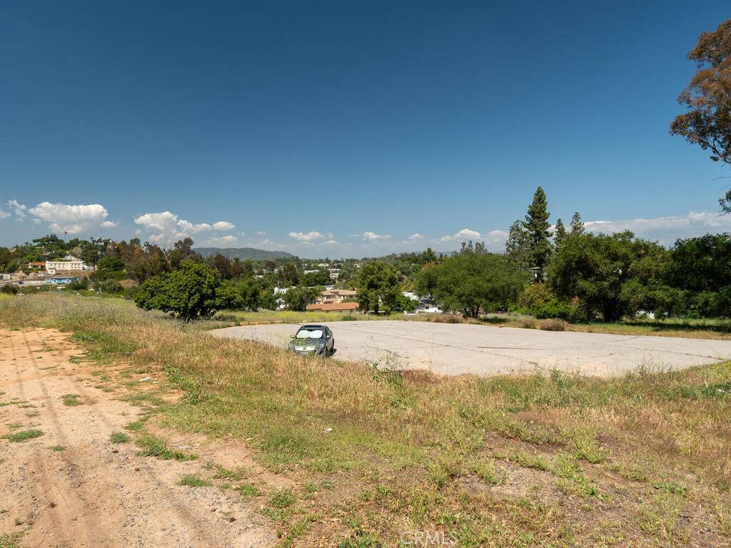 Fallbrook, CA 92028,502 E Elder ST