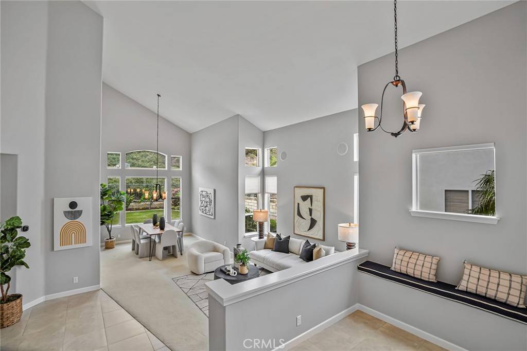 Carlsbad, CA 92011,7004 Wildrose TER