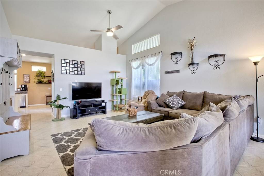 Fallbrook, CA 92028,3311 Avocado Vista LN