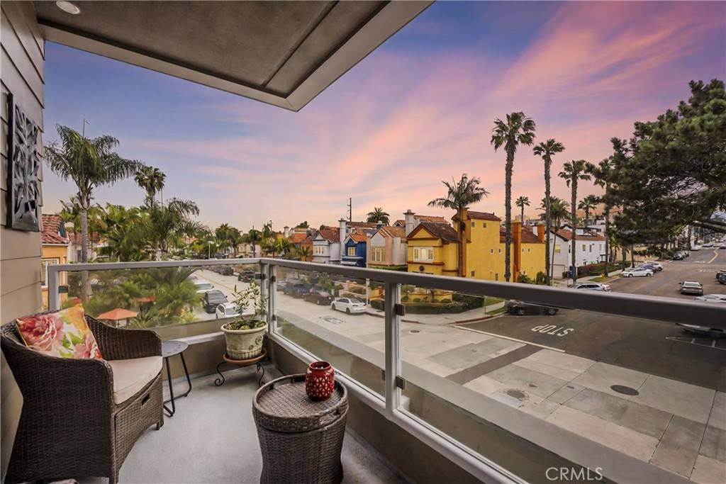 Oceanside, CA 92054,355 N Cleveland ST #211