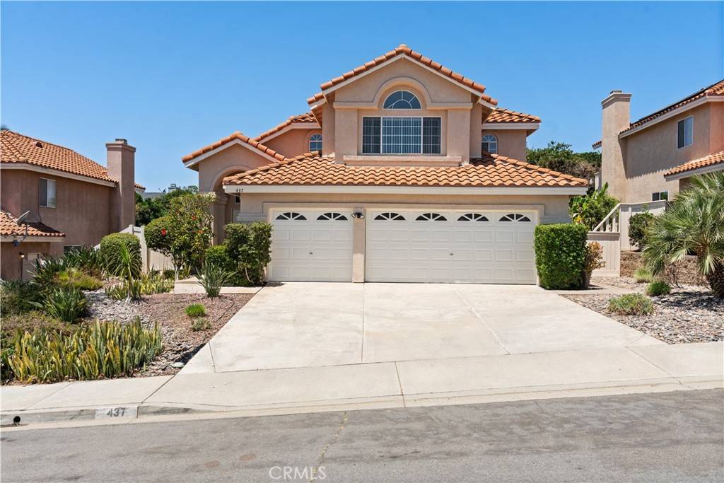 Fallbrook, CA 92028,437 Debra Ann DR