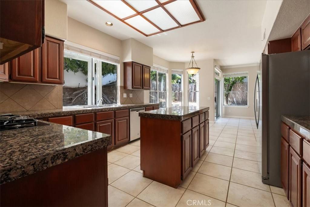 Fallbrook, CA 92028,1094 Felicidad DR
