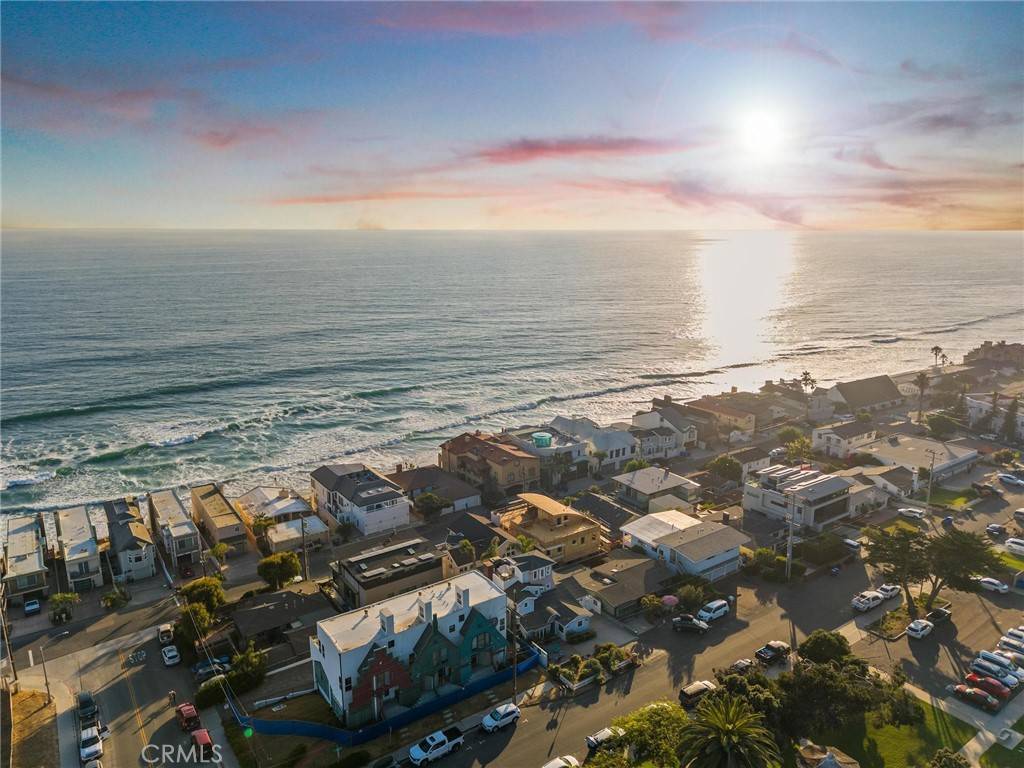 Carlsbad, CA 92008,2677 Garfield ST