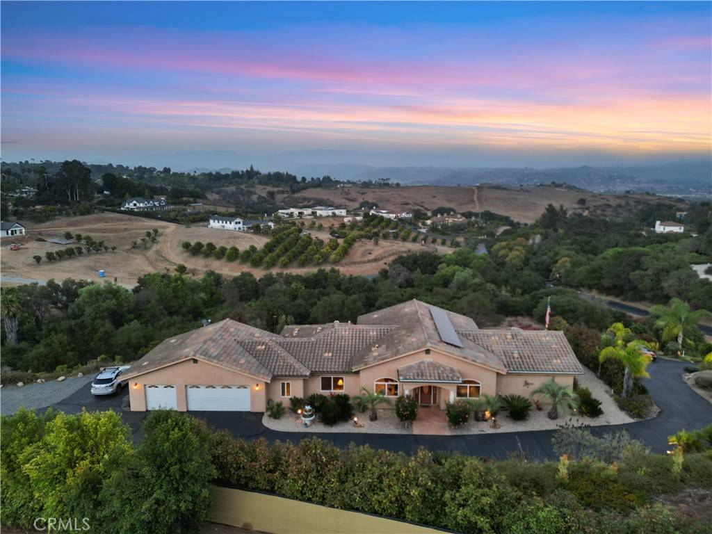 Fallbrook, CA 92028,255 Puerta De Lomas