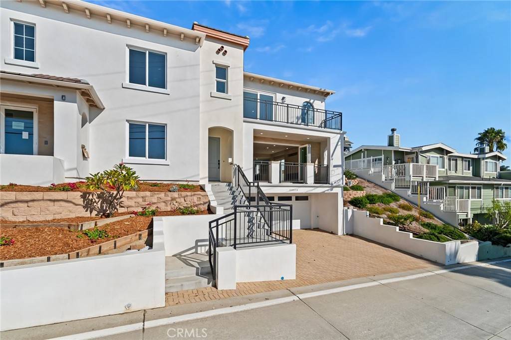 Dana Point, CA 92629,34074 Colegio DR