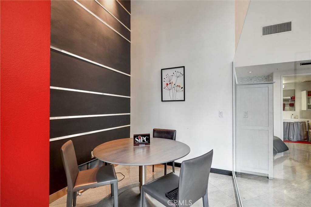 San Diego, CA 92101,350 W Ash #103