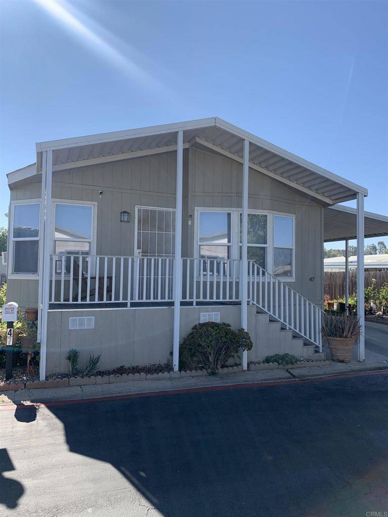 Escondido, CA 92029,900 Howard AVE #47