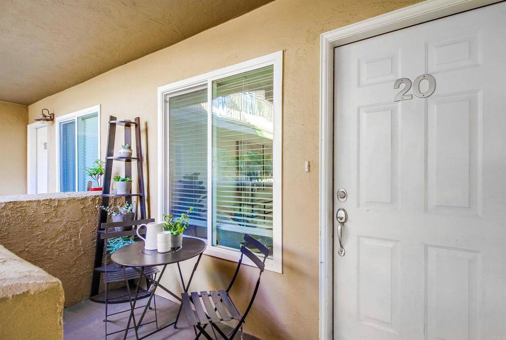 San Diego, CA 92115,5511 Adelaide ST #20