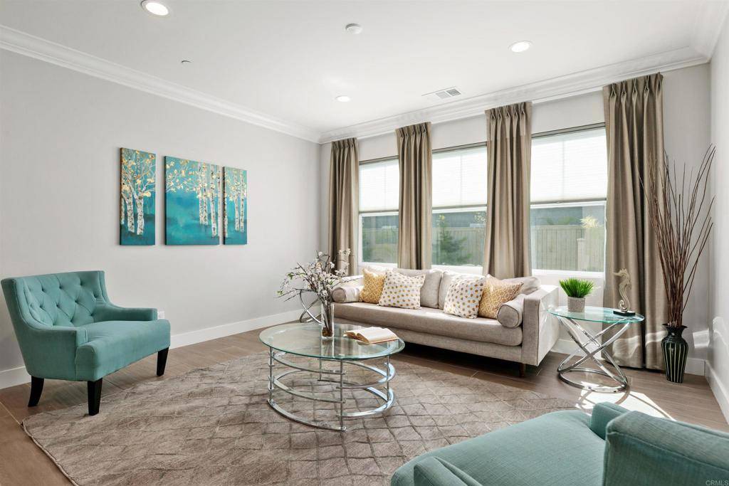 Carlsbad, CA 92008,1845 Buena Vista Way