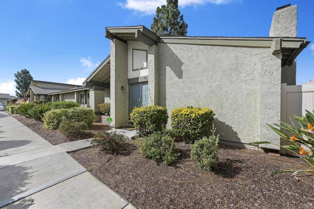 Oceanside, CA 92058,3557 Apple Blossom WAY