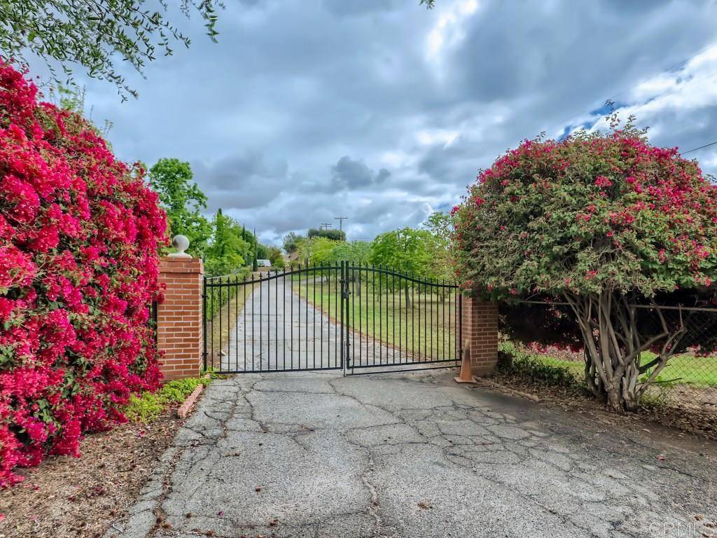 Fallbrook, CA 92028,1657 Avenida De Nog