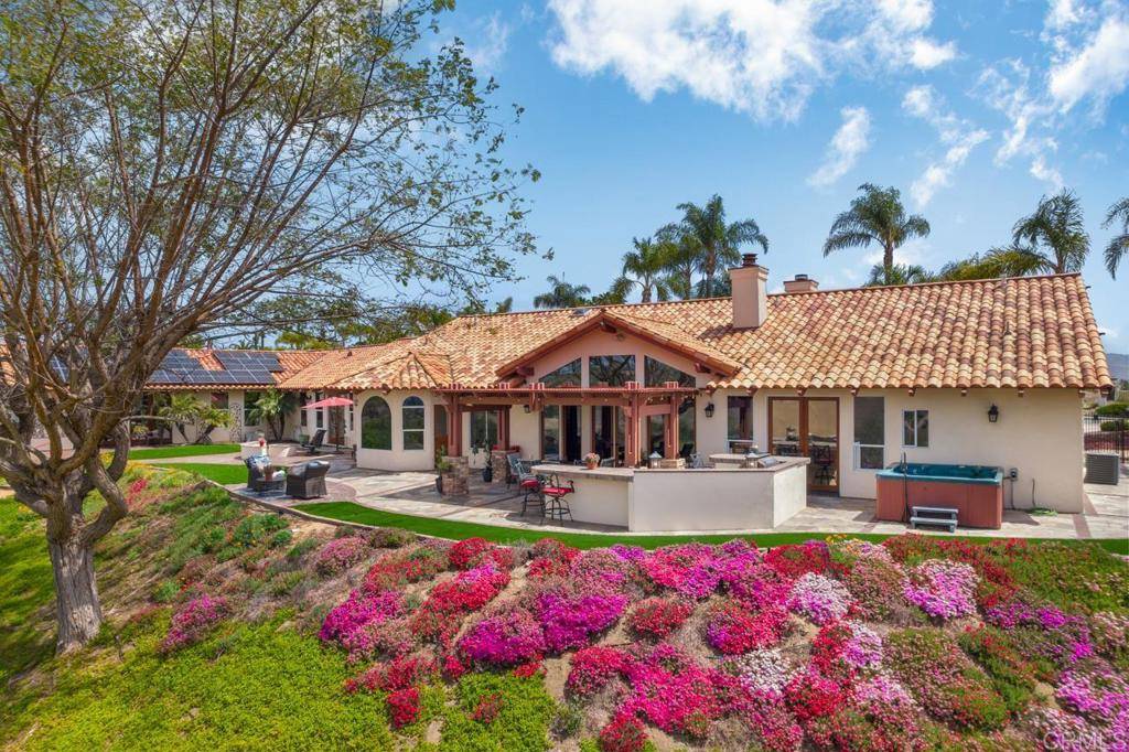 Fallbrook, CA 92028,4249 Fallsbrae RD