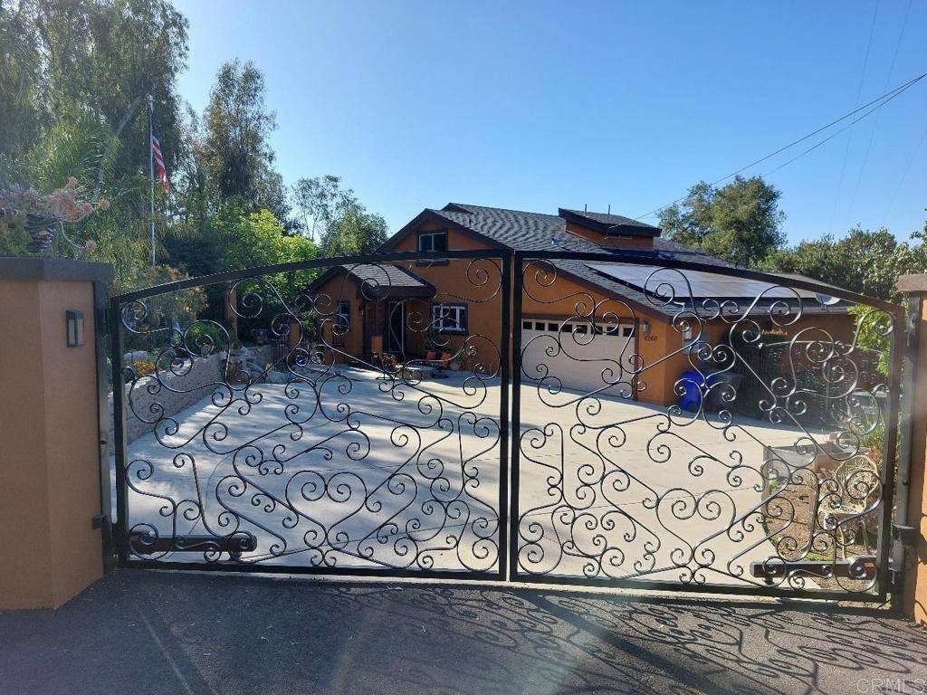 Fallbrook, CA 92028,2260 E Mission RD