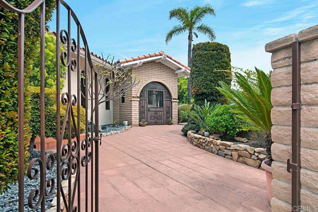 Escondido, CA 92026,27619 High Vista Dr DR