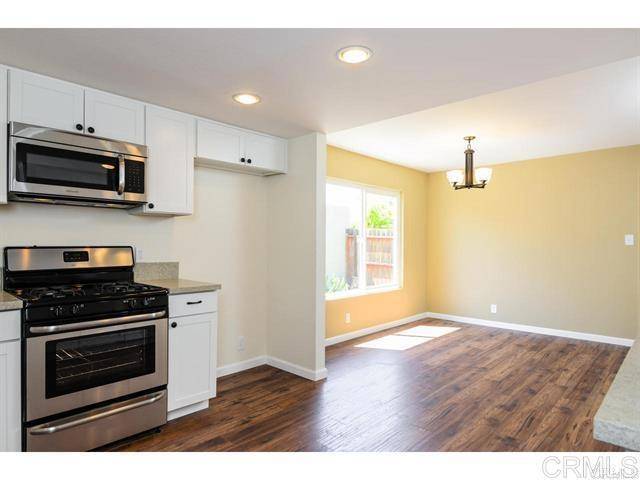 Oceanside, CA 92056,4181 Chasin