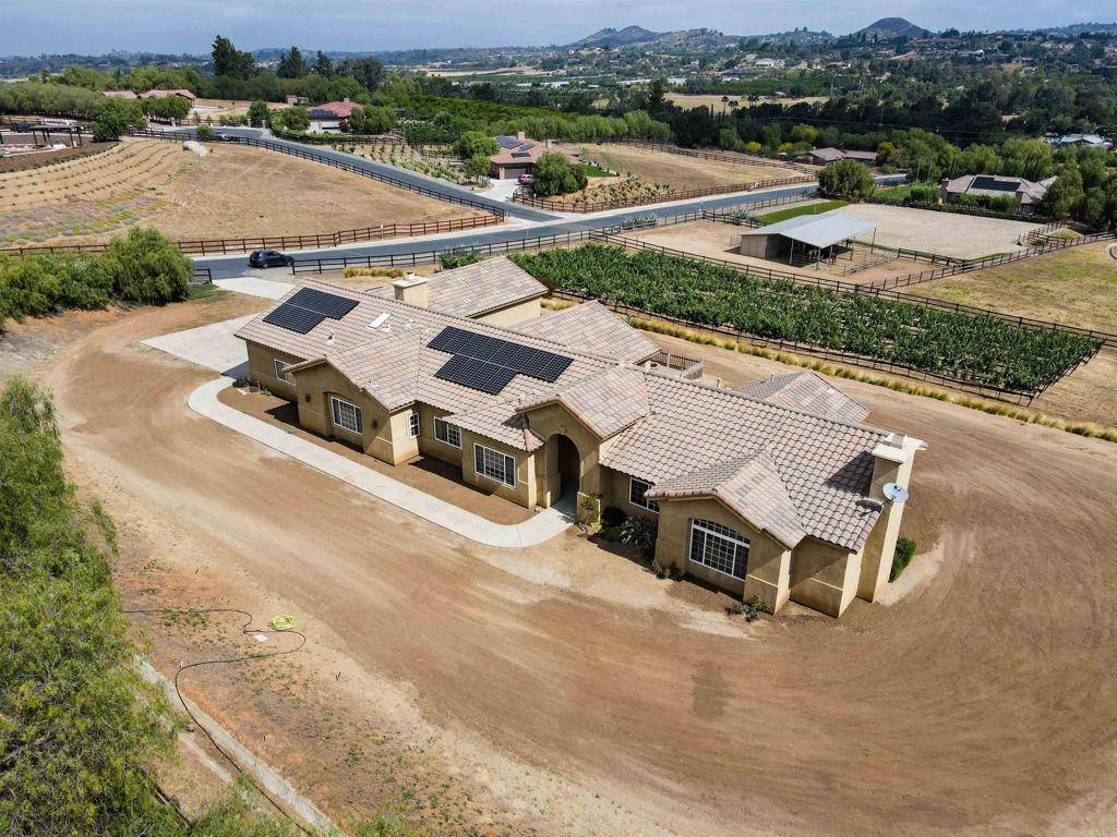 Valley Center, CA 92082,15244 Molly Anne CT