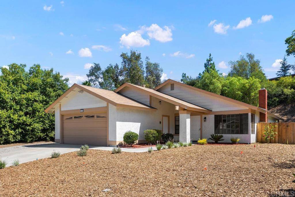 Fallbrook, CA 92028,1138 Senwood WAY