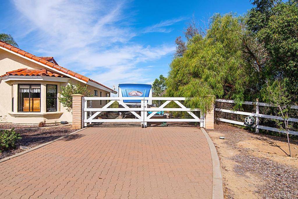 Fallbrook, CA 92028,3374 Sol Vista