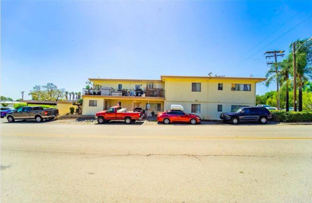 Fallbrook, CA 92028,729 E Elder