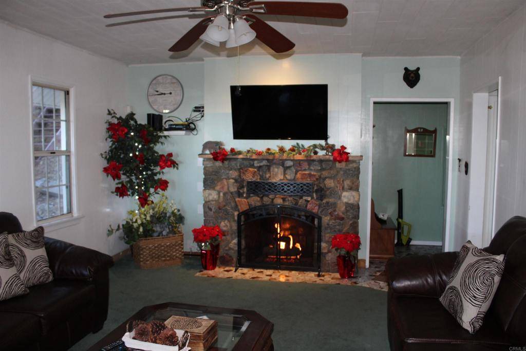 Crestline, CA 92325,23984 skyland DR