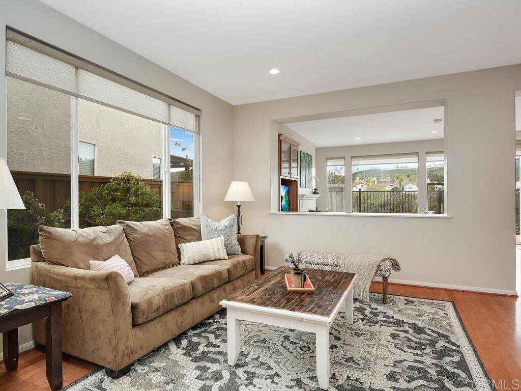 San Diego, CA 92128,11431 Trailbrook LN