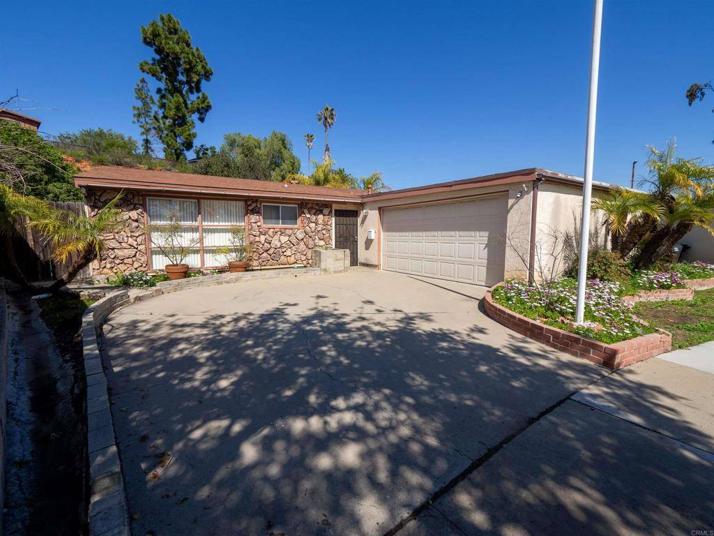 San Diego, CA 92123,9092 Geraldine Place