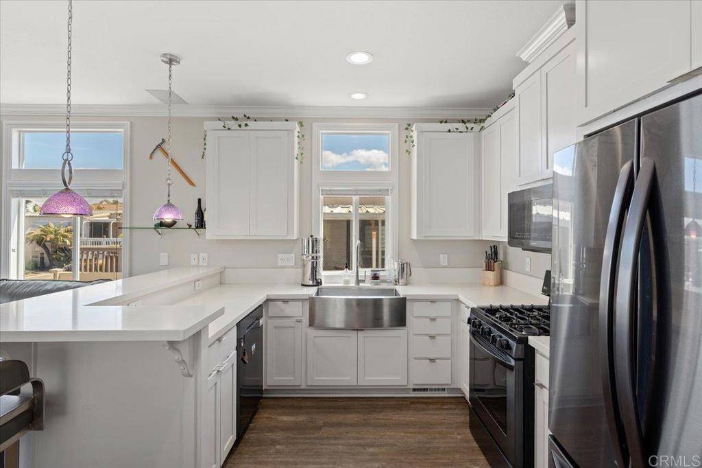 Carlsbad, CA 92011,6550 Ponto DR #54