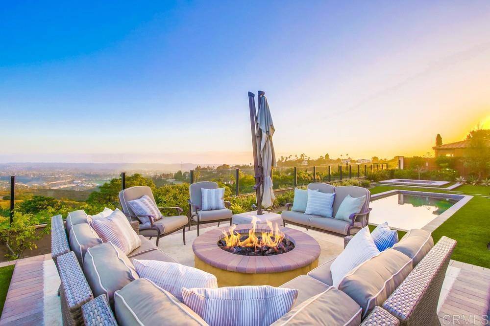 Carlsbad, CA 92009,6929 Corte Langosta
