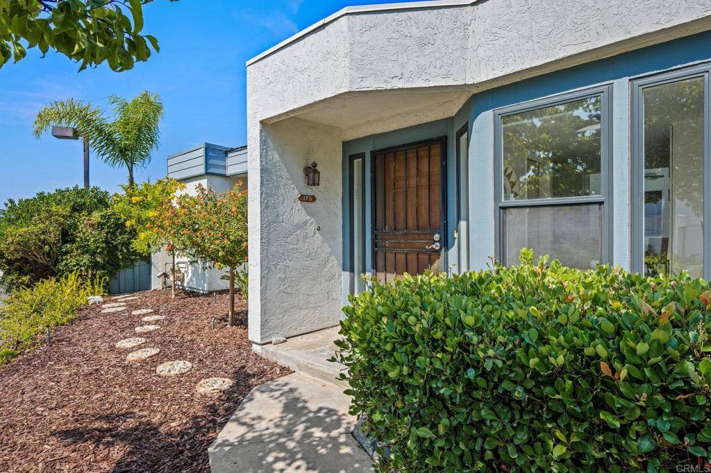 Vista, CA 92083,173 Bronze  Way