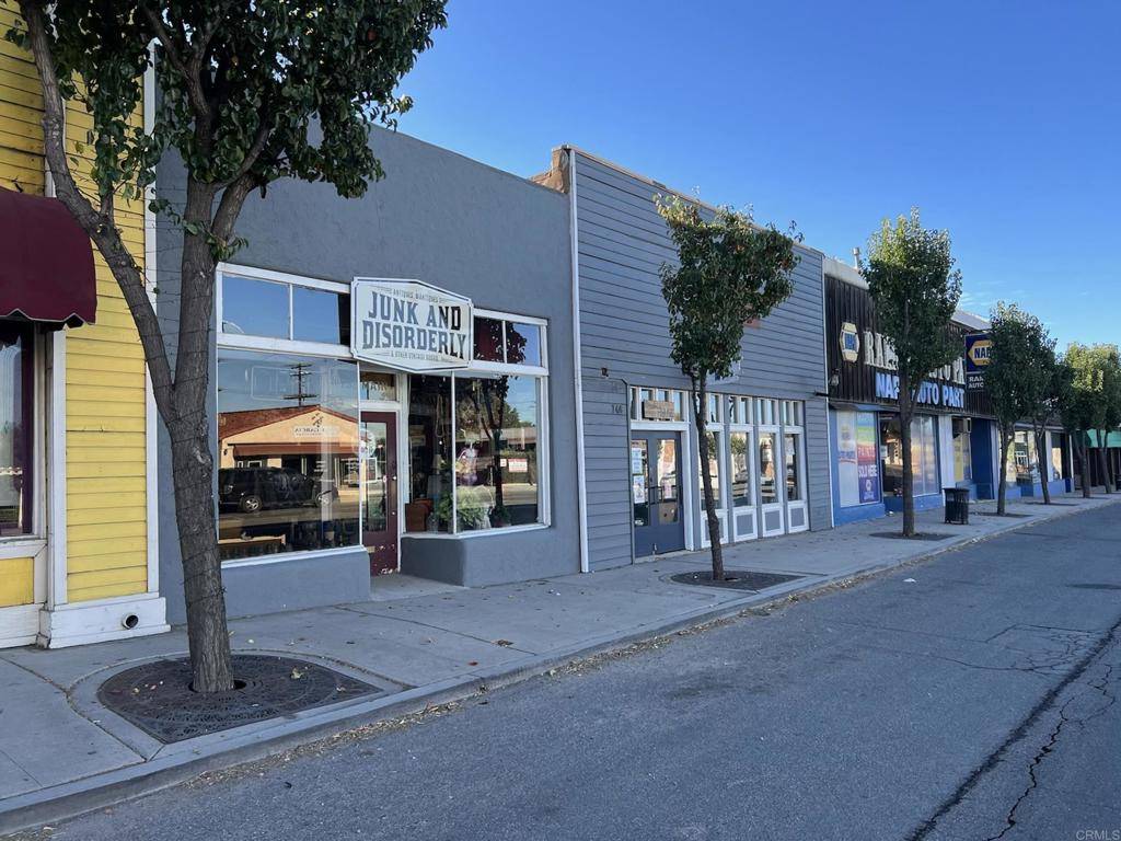 Ramona, CA 92065,738 46 Main ST