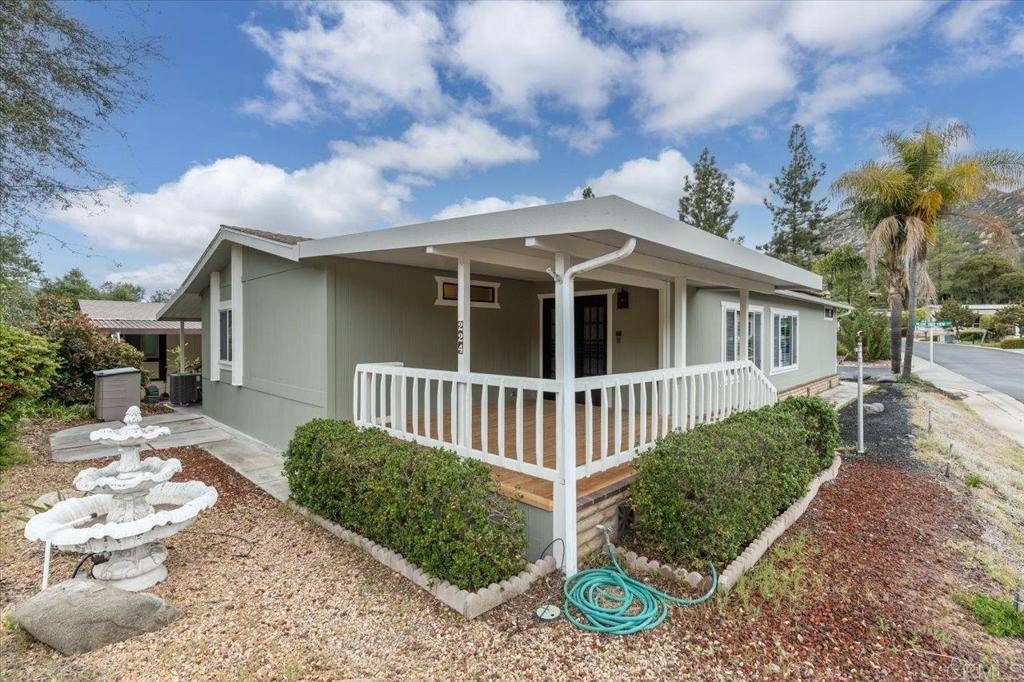 Escondido, CA 92026,8975 Lawrence Welk Dr Spc # 224