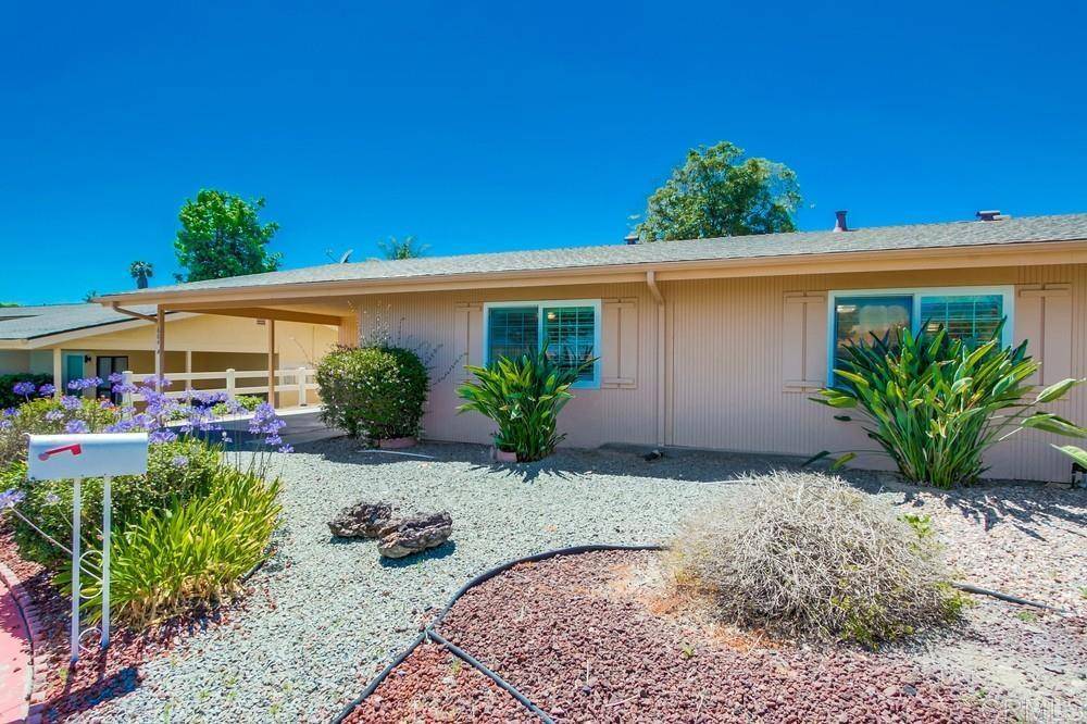 Escondido, CA 92026,1884 Fairway #A