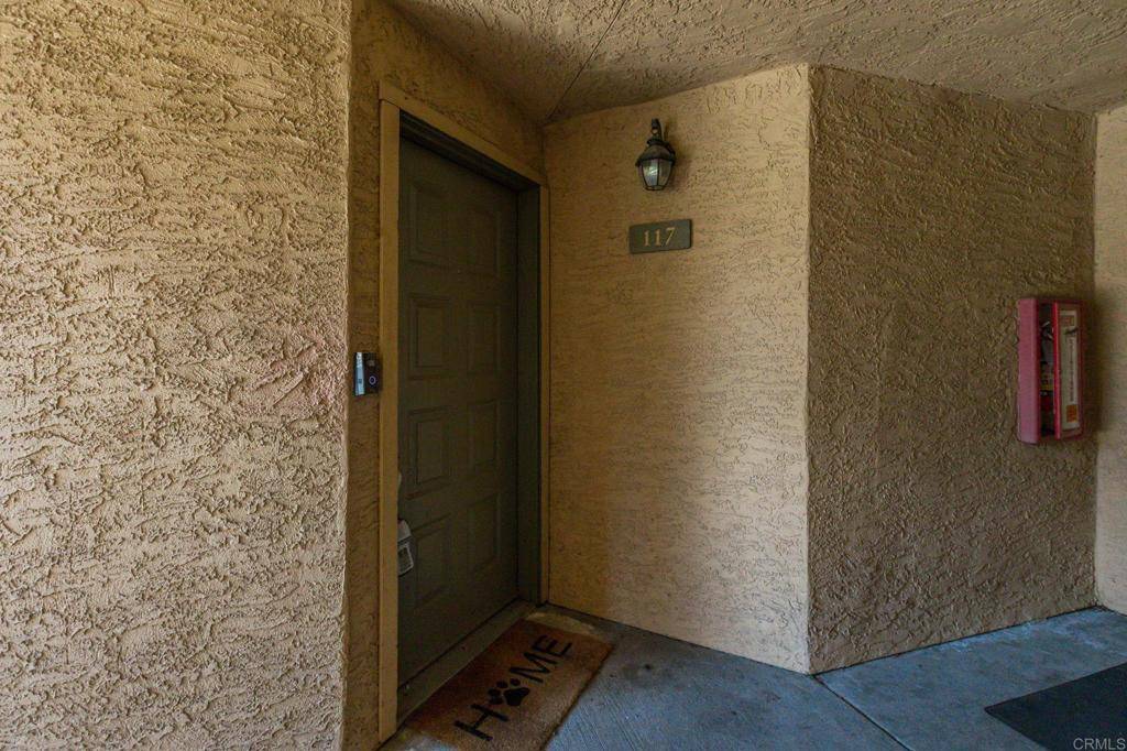 San Diego, CA 92128,12043 Alta Carmel CT #117
