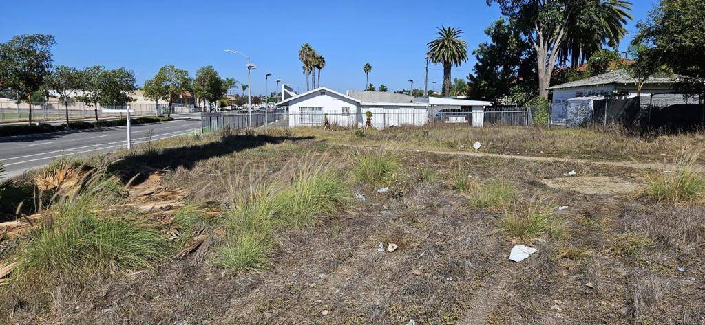 Vista, CA 92084,104 Nevada AVE