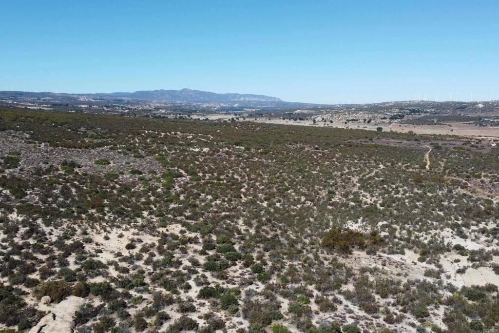 Boulevard, CA 91905,1 Rocky Knoll RD