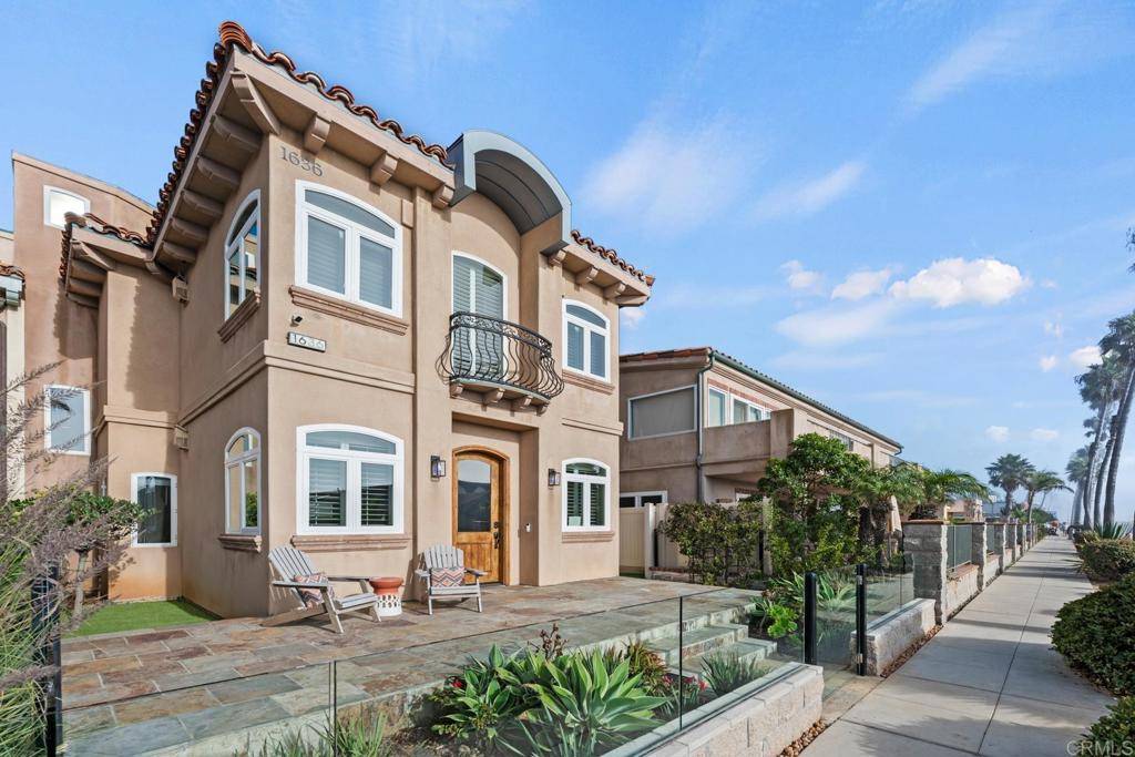 Oceanside, CA 92054,1632 S Pacific ST #B