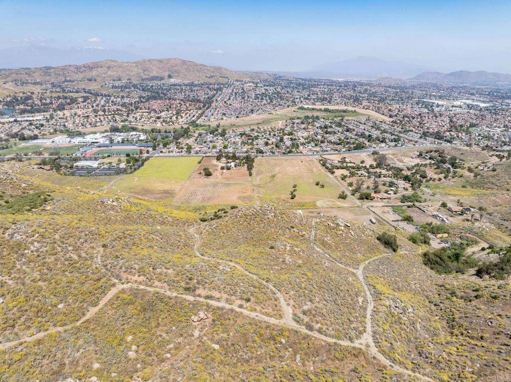 Moreno Valley, CA 92557,0 N Samuel LN N