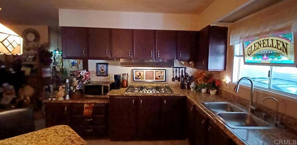 San Marcos, CA 92069,155 Las Flores DR #23