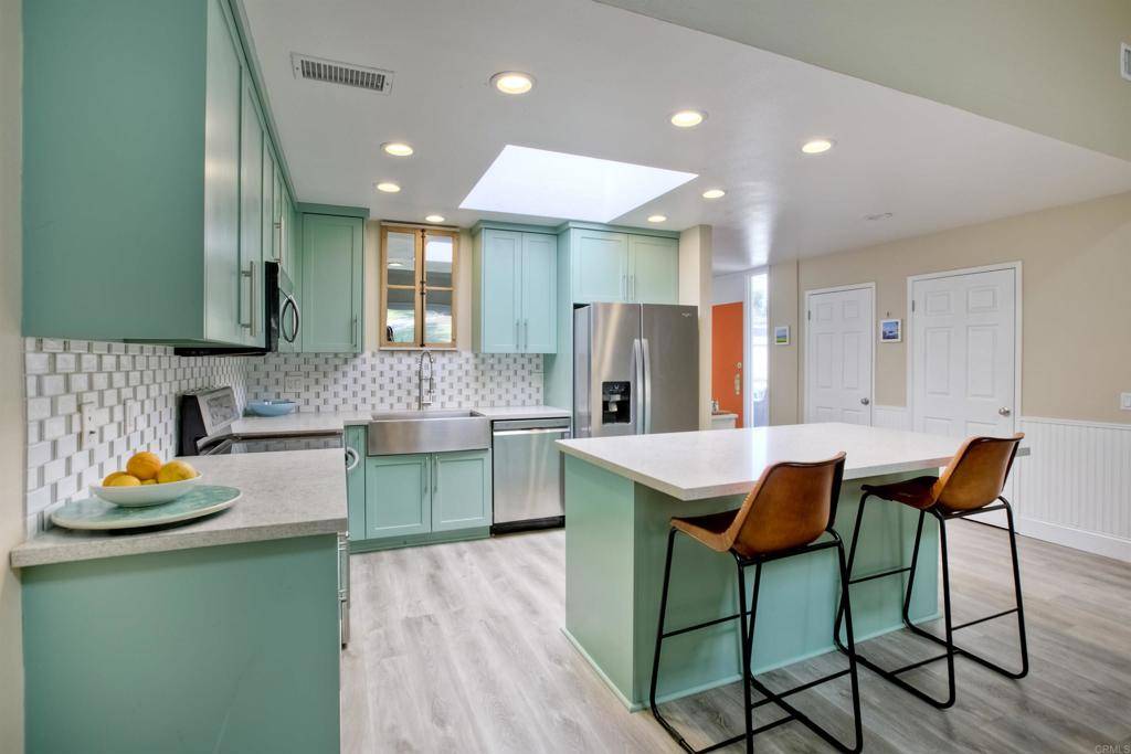 Pauma Valley, CA 92061,32579 Luiseno Circle Dr