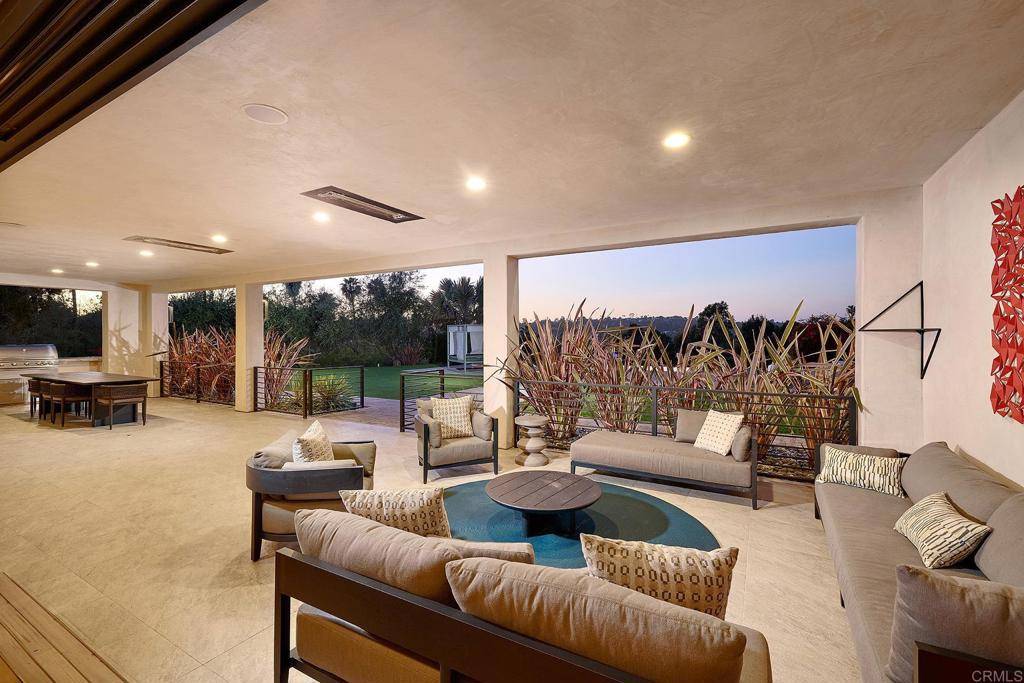 Rancho Santa Fe, CA 92067,4773 75 El Mirlo