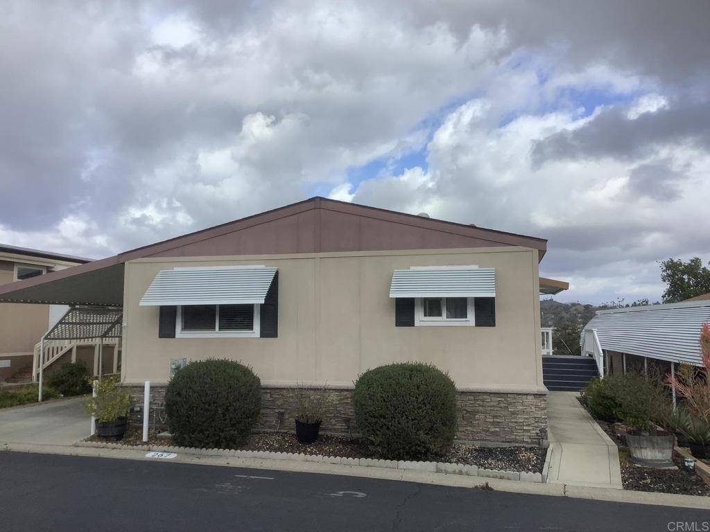 Escondido, CA 92026,525 W El Norte Pkwy #267
