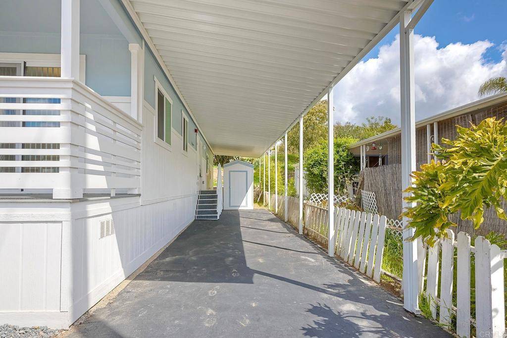 Valley Center, CA 92082,28890 Lilac Rd Spc 16 #16