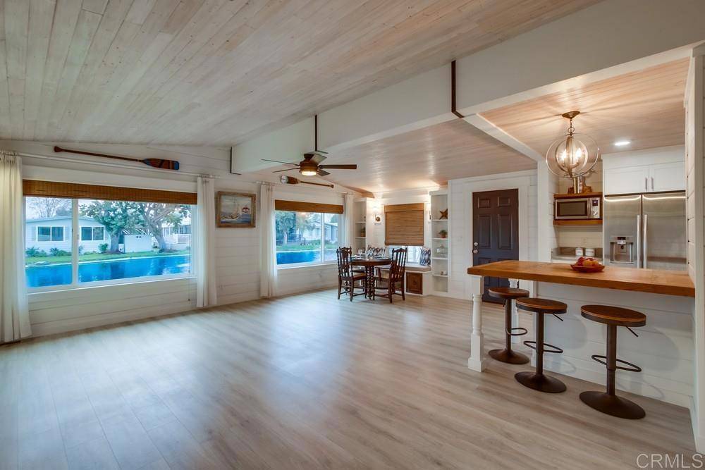Oceanside, CA 92058,276 N El Camino Real #207