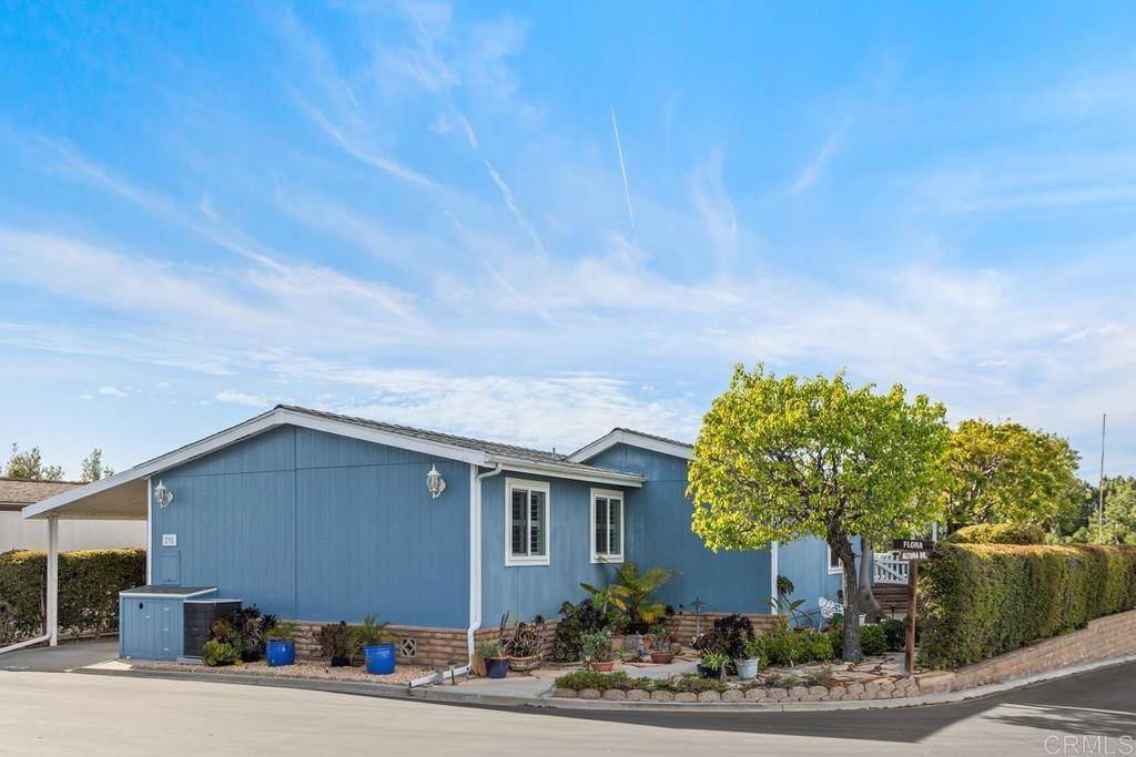 San Marcos, CA 92078,3535 Linda Vista Dr #298