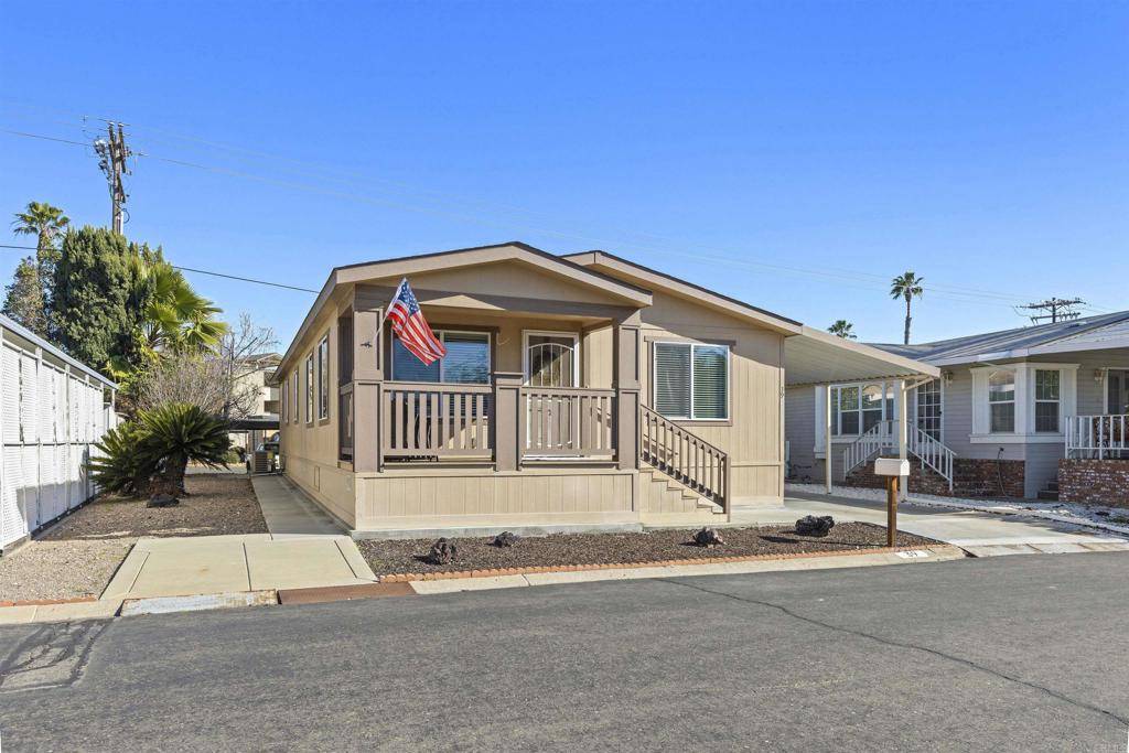 Escondido, CA 92026,525 W El Norte Pkwy #39