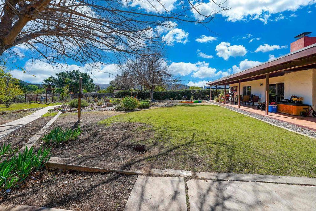 Ramona, CA 92065,16233 Oakley RD