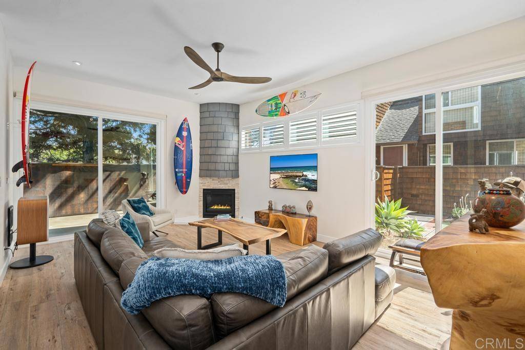 Solana Beach, CA 92075,325 S Sierra #28