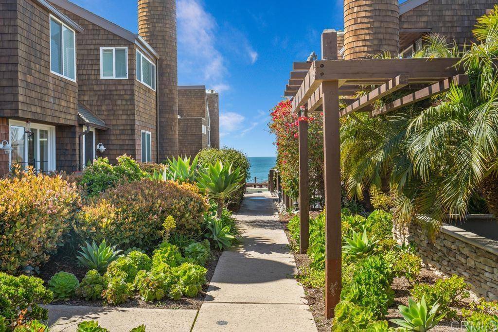 Solana Beach, CA 92075,325 S Sierra #28