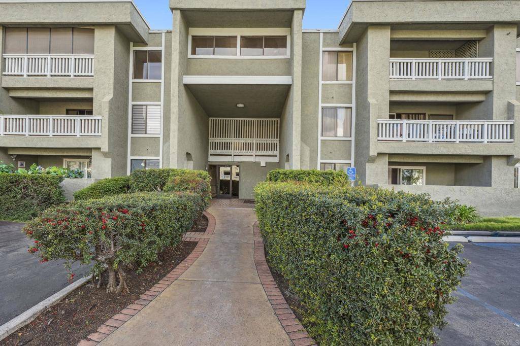 Escondido, CA 92025,1020 E Washington AVE #88